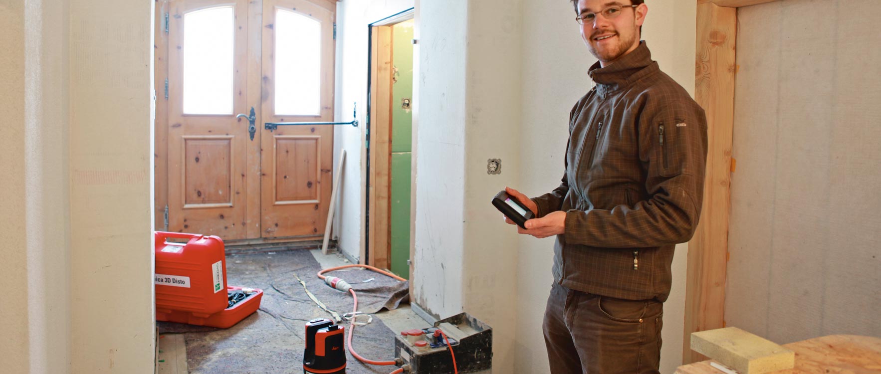 Solutions Leica Geosystems pour la construction, bâtiment commercial, construction, sols, murs, plafonds, solution en intérieur, second-oeuvre